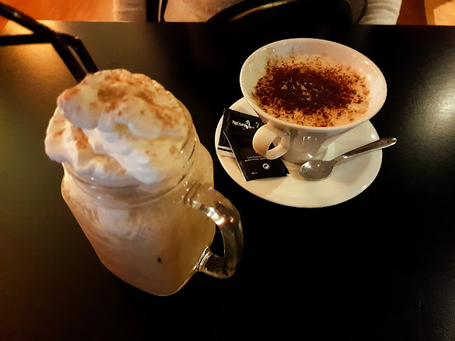 Av. Conde Valbom 18, 1050-058 Lisboa