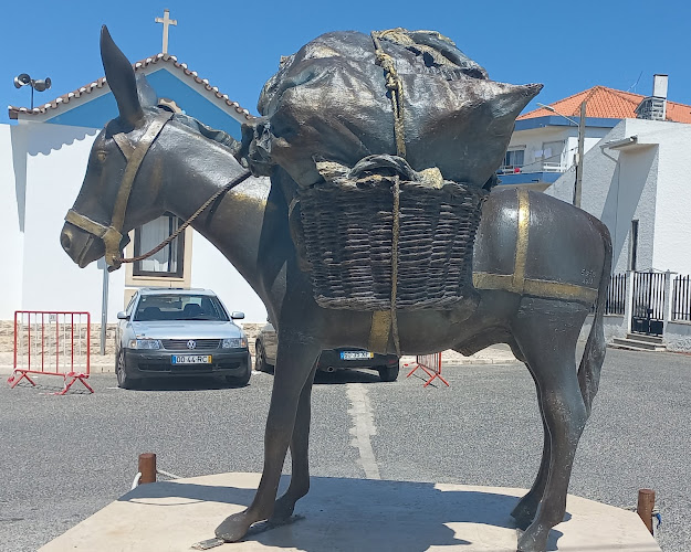 R. 5 de Agosto 1, 2520-113 Ferrel