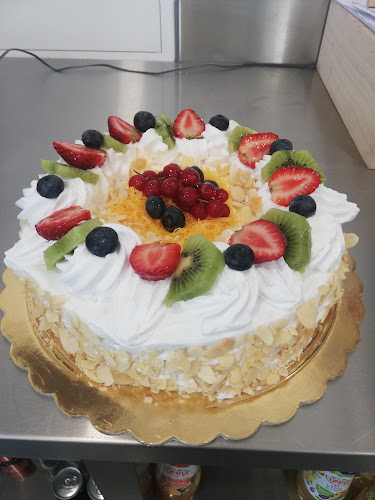 Lince Pastelaria e Padaria - Snacks - Gastronomia e hotelaria