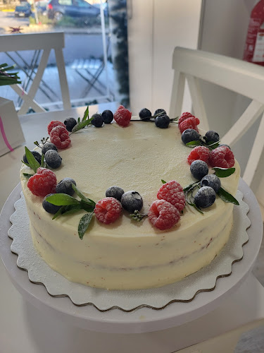 Pastelaria Maria Canela