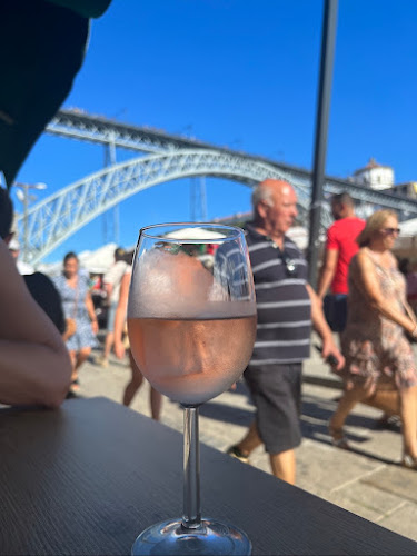 Taberna Rio - Gastronomia e hotelaria