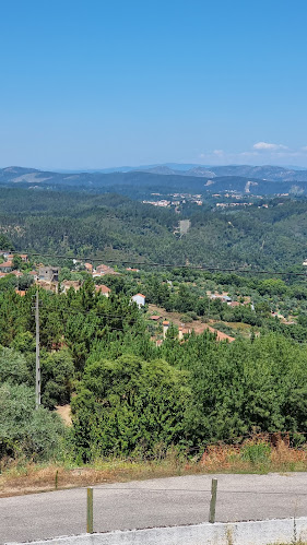 Cafe Snak-bar Casa Do Adro - Gastronomia e hotelaria