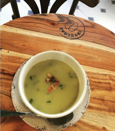 Invulgar - Gastronomia e hotelaria