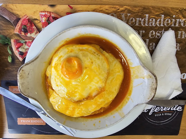 Di ferente Pizzería - Gastronomia e hotelaria