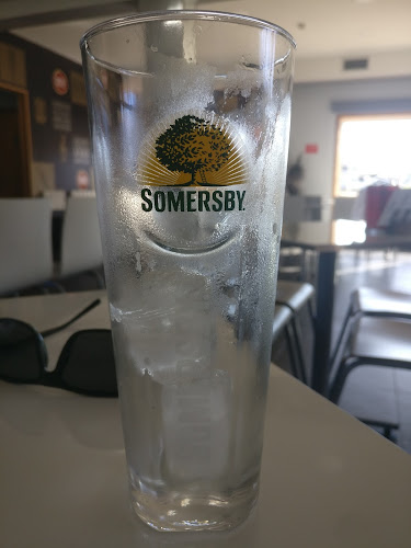 Comentarii opinii despre Café Bar N14