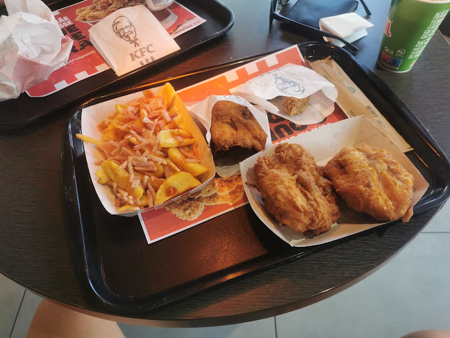 Comentarii opinii despre KFC Albufeira