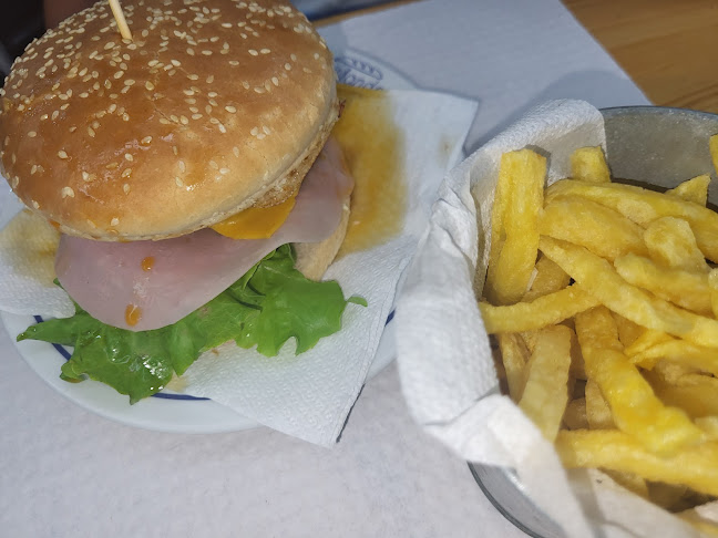 Opinii despre Orlando das Bifanas în Vagos - Gastronomia e hotelaria