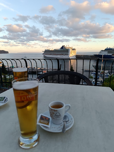 Opinii despre Santa Catarina Café în Funchal - Gastronomia e hotelaria