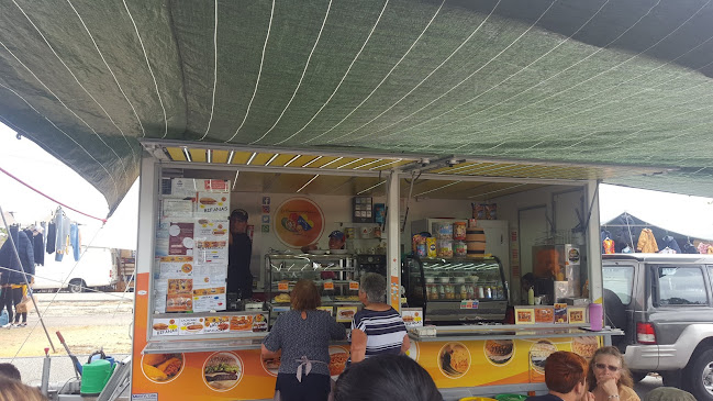 Feira da Palhaça Phone number