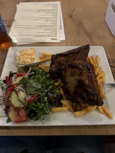 R. 25 de Abril 91 1F, 8600-763 Lagos