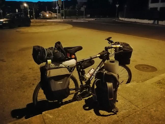 Opinii despre Rotunda das Flores în Vila Real - Gastronomia e hotelaria