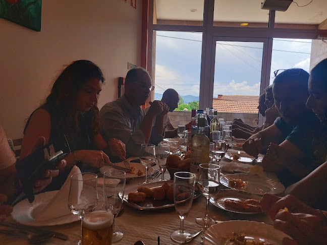 Opinii despre Churrasqueira D'Aldeia - O Retiro dos Leitões în Pampilhosa do Botão - Gastronomia e hotelaria