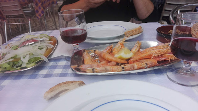 http://facebook.com/RestauranteARavessa