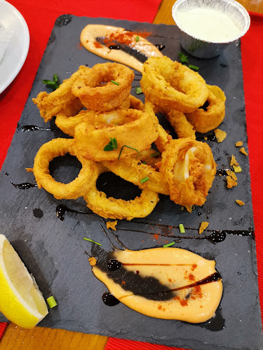 Stomach Restaurant - Gastronomia e hotelaria