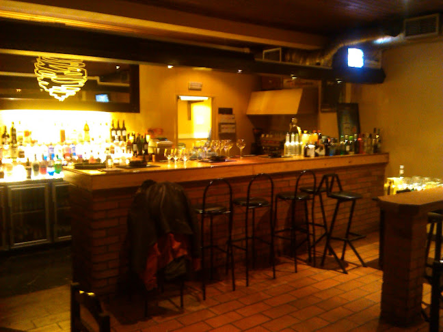 Comments and reviews of Yellow Bar
