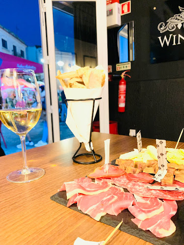 Chillout Winehouse Open Times