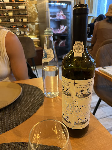 R. do Comércio do Porto 191, 4050-253 Porto