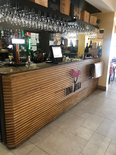 Dona Taska - Gastronomia e hotelaria