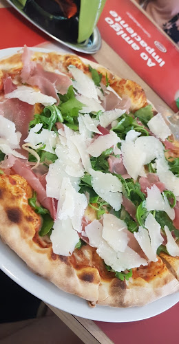 Opinii despre Gelataria, Pizzaria Italiana în Torreira - Gastronomia e hotelaria