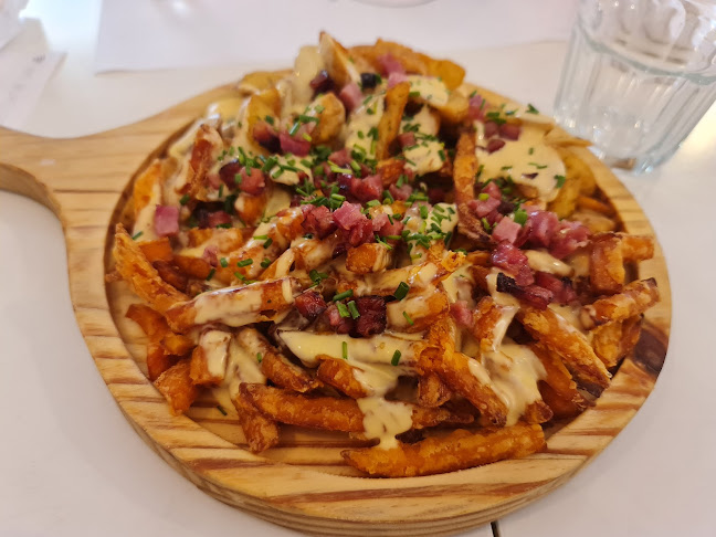 Burguesa - Gastronomia e hotelaria