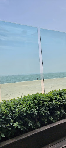 Cais da Pedra - Gastronomia e hotelaria