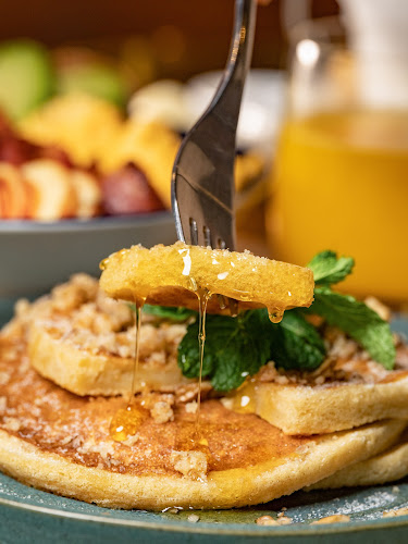 Comentarii opinii despre Lais de Guia