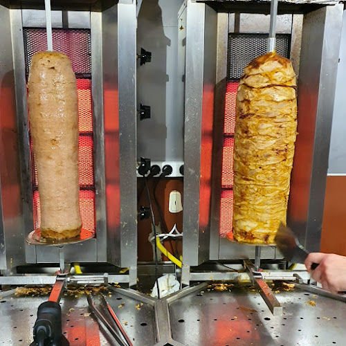 R. dos Álamos 40 LOJA 36, 2490-543 Ourém