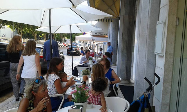 R. Dona Filipa de Vilhena 14 A B, 1000-136 Lisboa