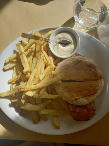 Impecável - Eat Drink & Fun - Gastronomia e hotelaria