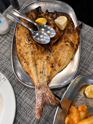 Restaurante Tasca da Fatinha Peixe Assado e Choco Frito - Gastronomia e hotelaria