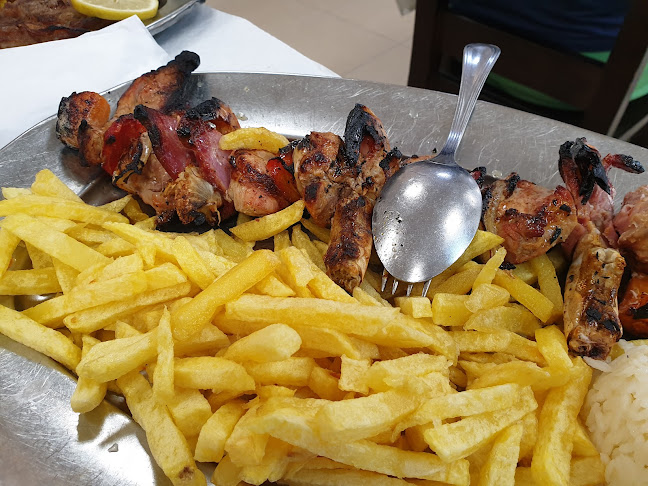 Largo Praça Touros 23, 2080-030 Almeirim