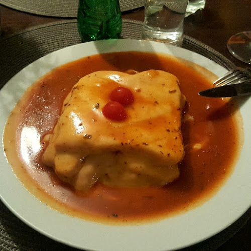 Comentarii opinii despre La Maison Rouge 40