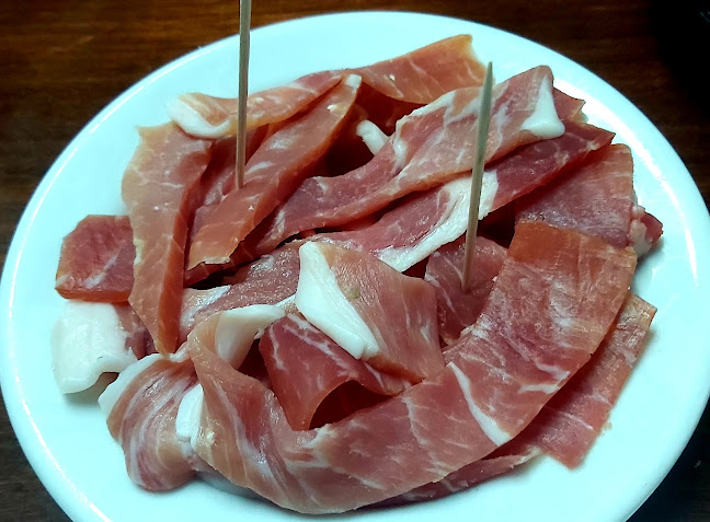 Rua de Pieres, N106, 4560-222 Penafiel