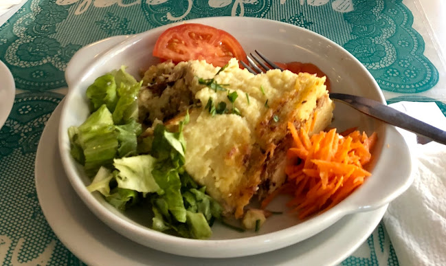 R. Luís de Queiroz 6B, 2800-698 Almada