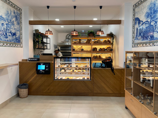 Tibórnia - Gastronomia e hotelaria