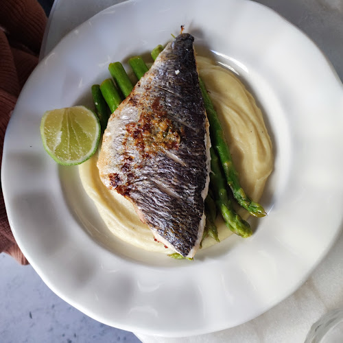 R. da Palmeira 28 C, 1200-313 Lisboa