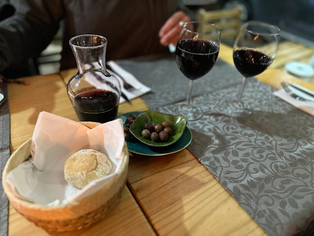 Rua Professor Francisco Corujo, n° 209 B Gafanha da Encarnação, 3830-524 Aveiro