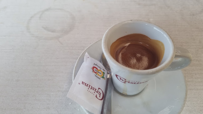 Macedo's Bar - Gastronomia e hotelaria