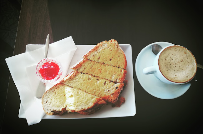 edf. Sonae, Av. Dr. Francisco Sá Carneiro, 4630-205 Marco de Canaveses