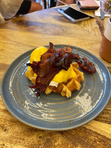 R. das Flores 180, 4050-266 Porto