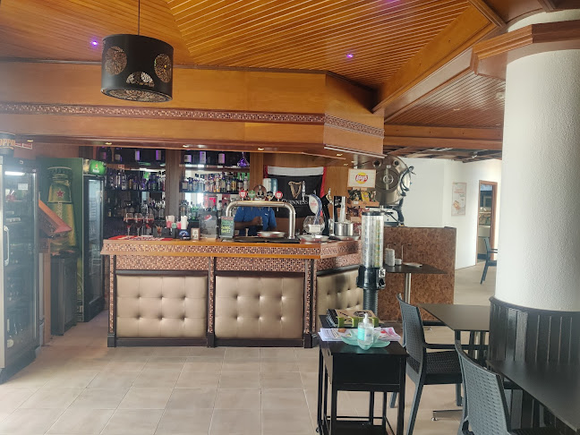 Comentarii opinii despre Pints and & Pitchers Sports Bar