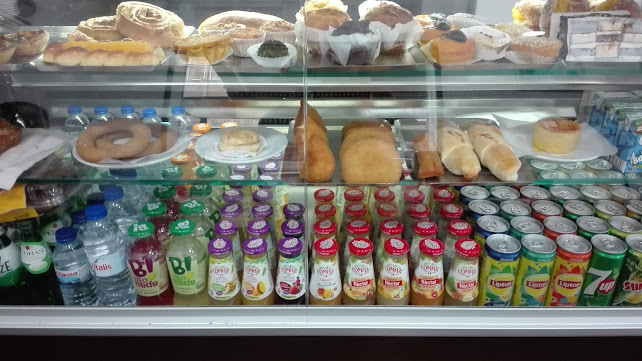 Reviews of Pastelaria "As Comadres" in Almada - Gastronomia e hotelaria