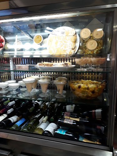 Opinii despre English Savoy în Castelo Branco - Gastronomia e hotelaria