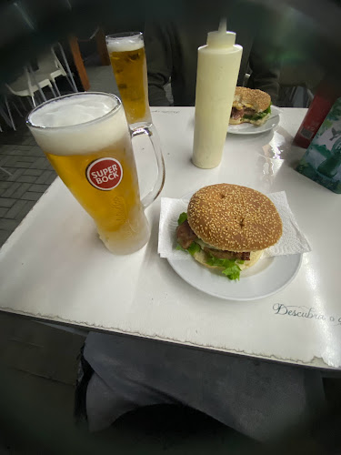 Roulote bar Cantinho dos Sabores - Gastronomia e hotelaria