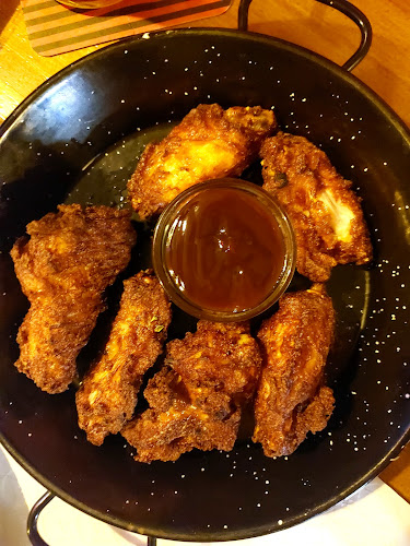 Comentarii opinii despre Cheers Sports Bar & Restaurant