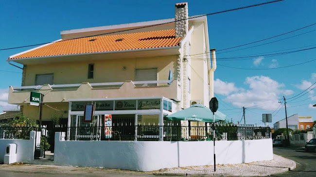 Opinii despre Café Dom Gabarito în Charneca de Caparica - Gastronomia e hotelaria