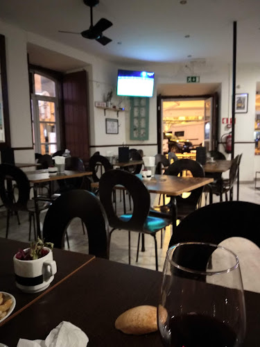 R. 5 de Outubro, 8800-372 Tavira