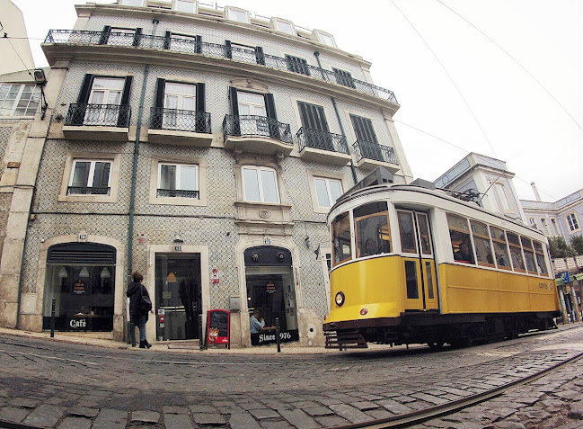 Calçada da Estrela 68, 1200-667 Lisboa