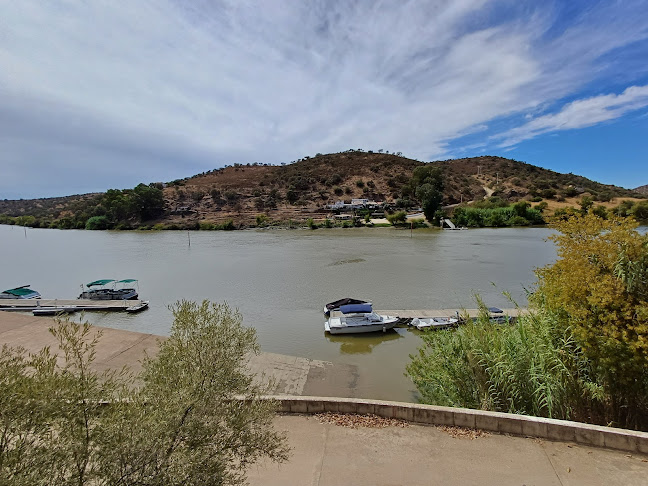 Opinii despre Restaurant Cafe do Cais în Mértola - Gastronomia e hotelaria