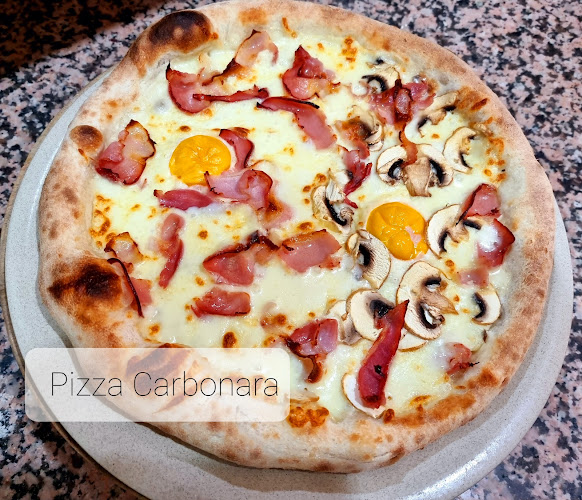 Pepperoni Pizzaria - Gastronomia e hotelaria